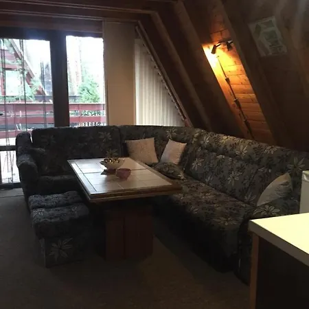 Letniskowy Деревянный коттедж Мжежино